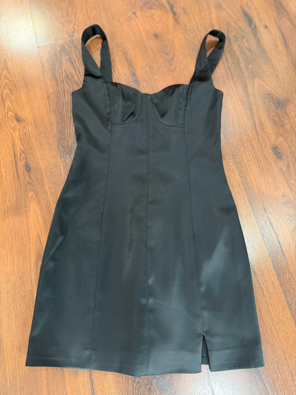 NWT Lovers and Friends CARPENTER Satin MINI black DRESS Sz XS - Picture 3 of 11